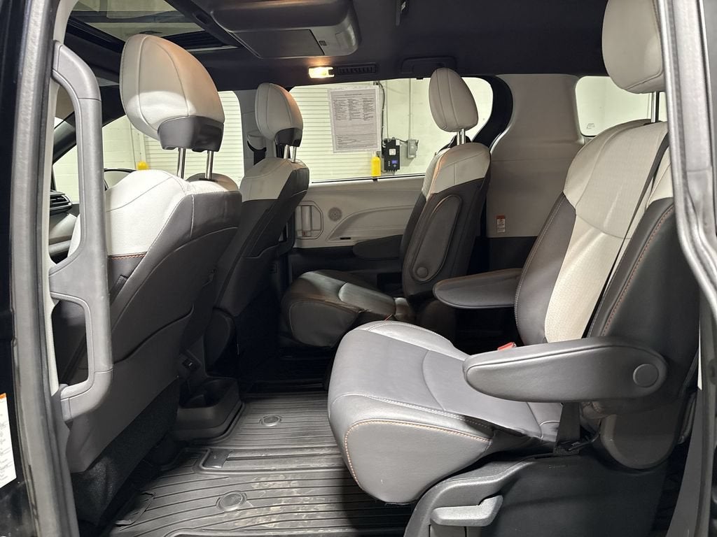 2023 Toyota Sienna XSE