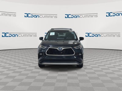 2023 Toyota Highlander Hybrid Platinum