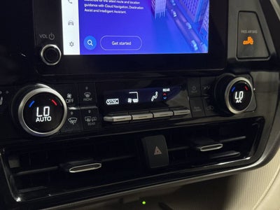 2024 Toyota Highlander Hybrid XLE