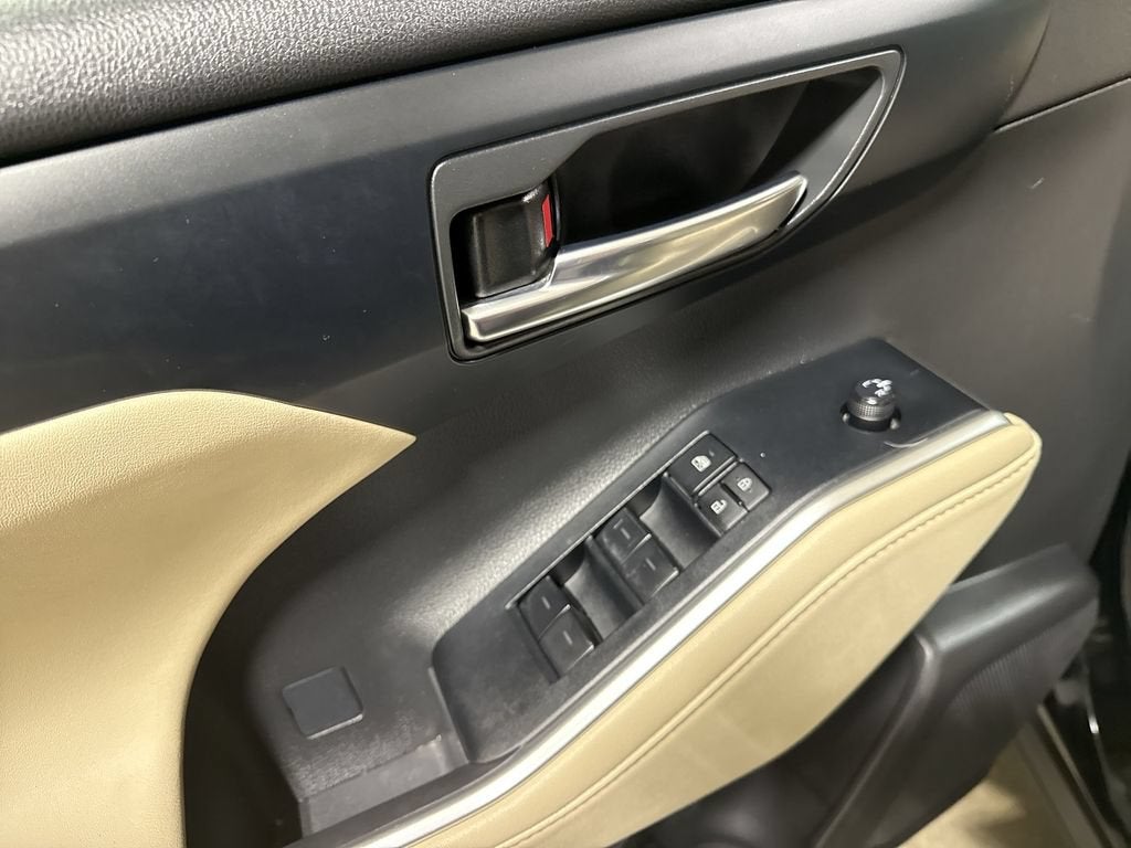 2024 Toyota Highlander Hybrid XLE