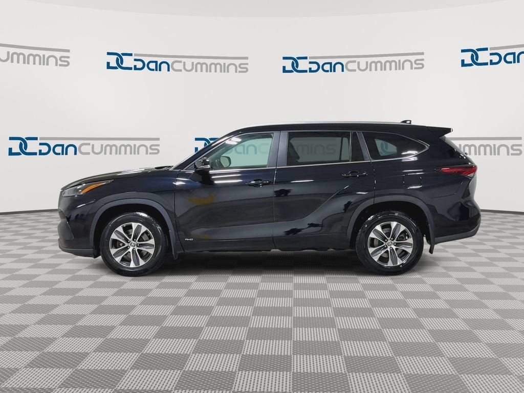 2024 Toyota Highlander Hybrid XLE
