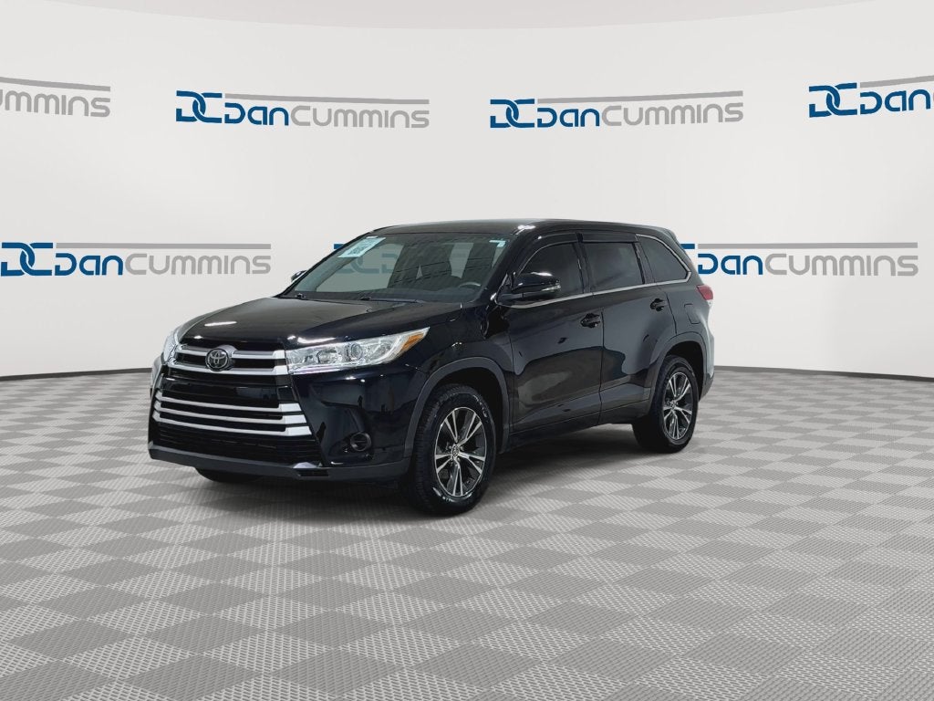 2018 Toyota Highlander LE