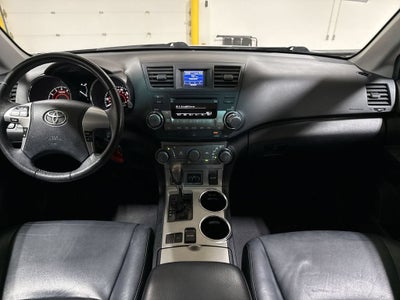 2012 Toyota Highlander FWD 4dr V6 (Natl)