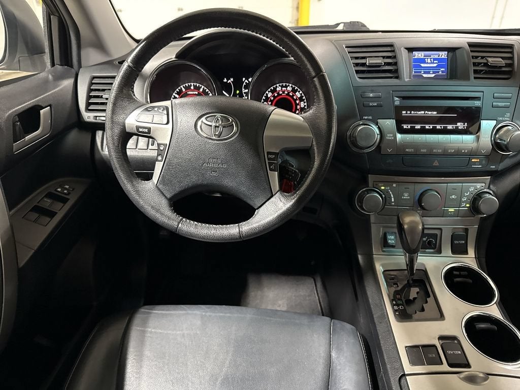 2012 Toyota Highlander FWD 4dr V6 (Natl)