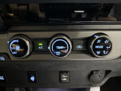2016 Toyota Tacoma SR