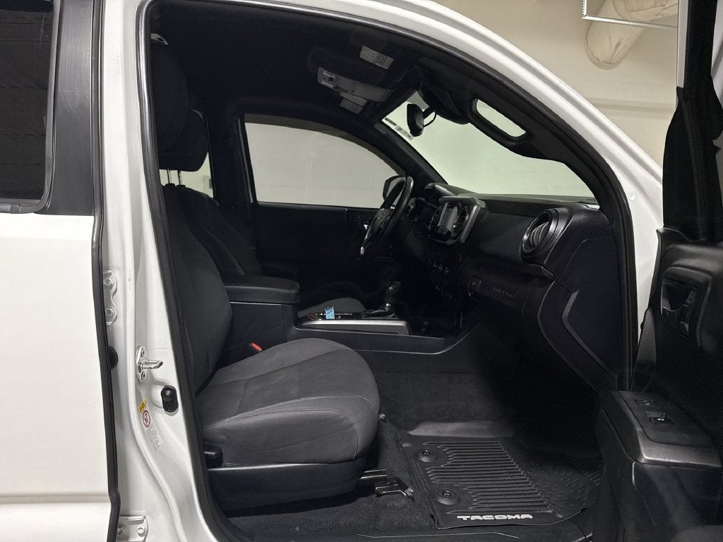 2018 Toyota Tacoma SR