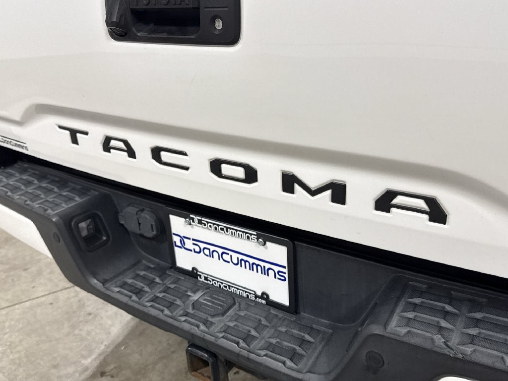 2018 Toyota Tacoma SR