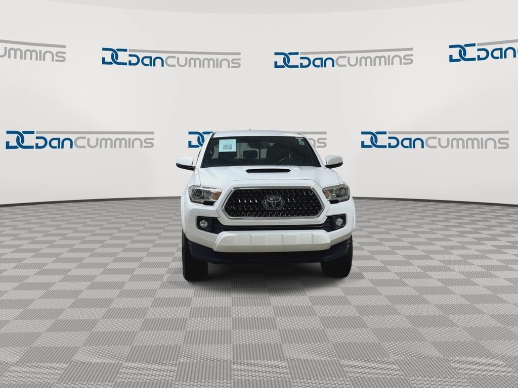 2018 Toyota Tacoma SR