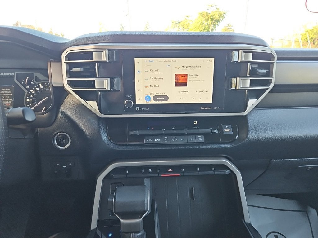 2024 Toyota Tundra 4WD SR5