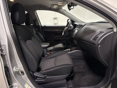 2024 Mitsubishi Outlander Sport S