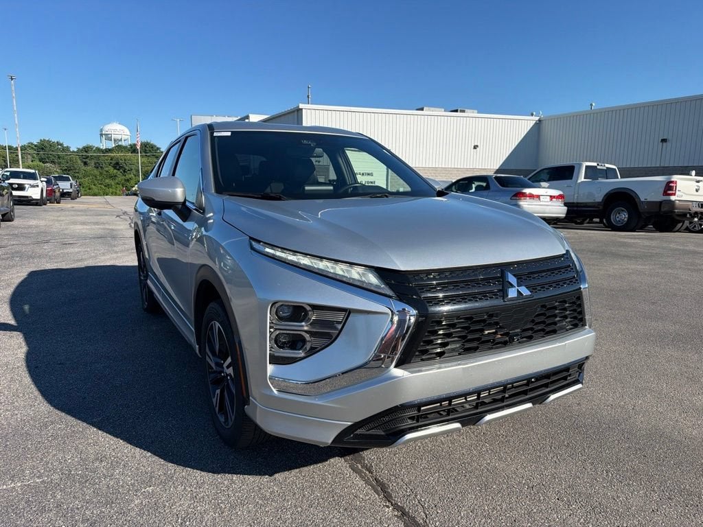 2023 Mitsubishi Eclipse Cross SE