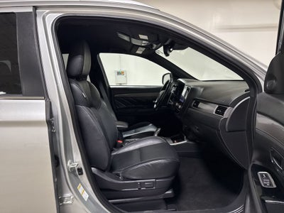 2022 Mitsubishi Outlander PHEV SEL