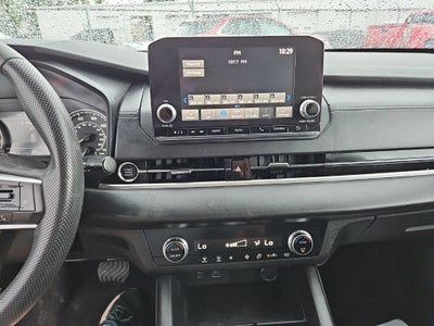 2024 Mitsubishi Outlander ES