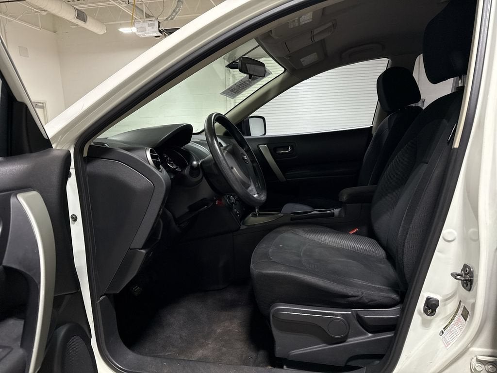 2011 Nissan Rogue S