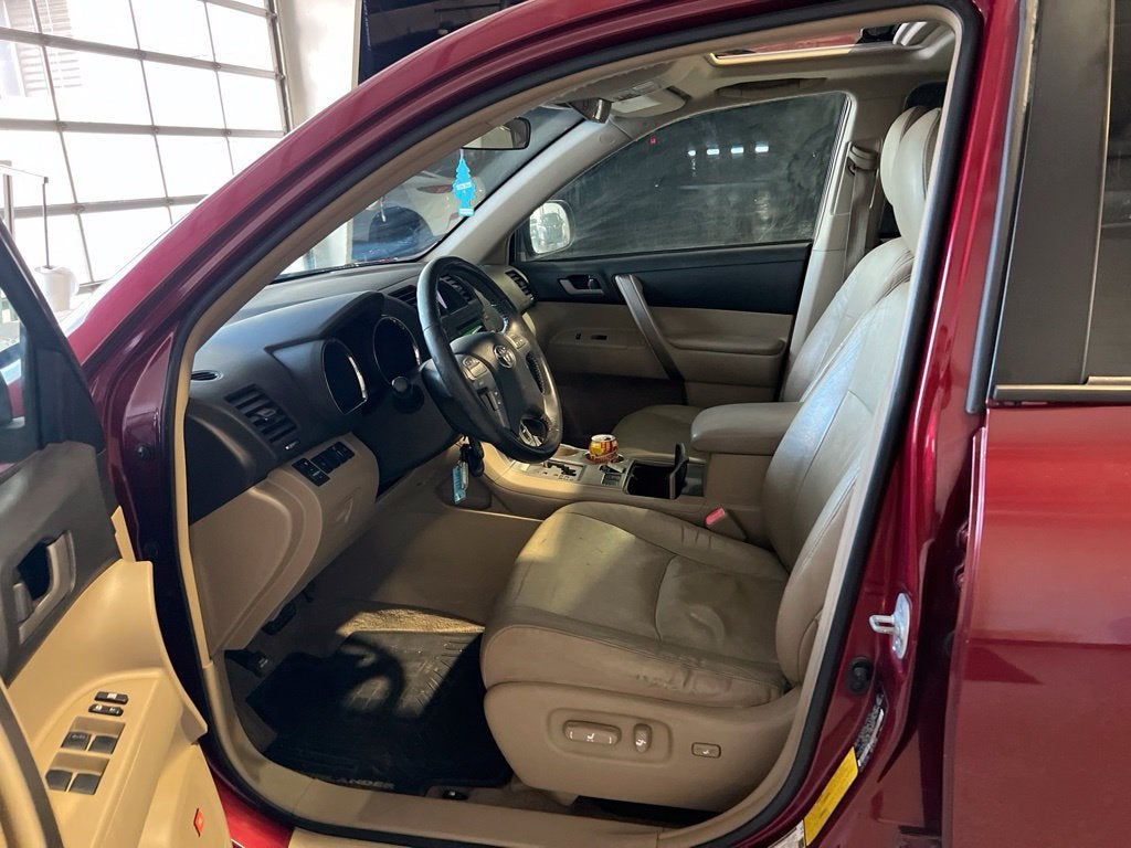 2008 Toyota Highlander Sport