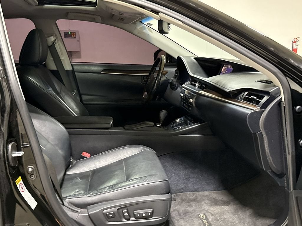 2015 Lexus ES 350 4dr Sdn