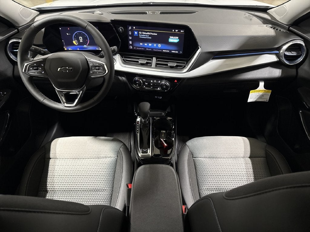 2026 Chevrolet Trax LT - Photo 10