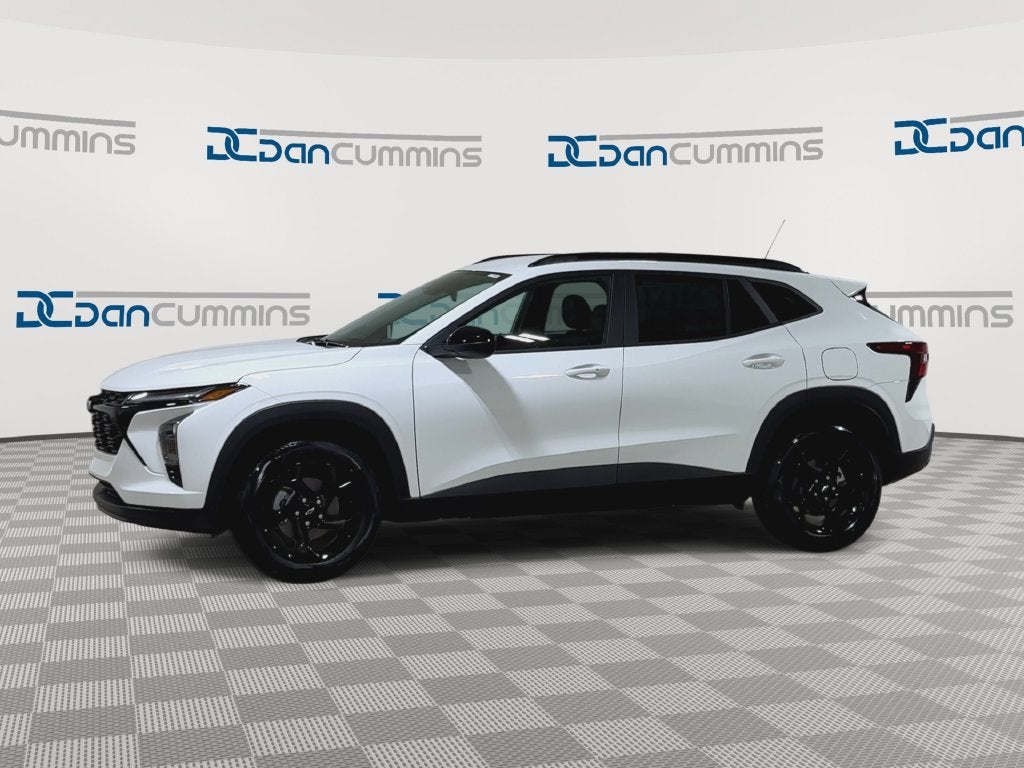 2026 Chevrolet Trax LT - Photo 6