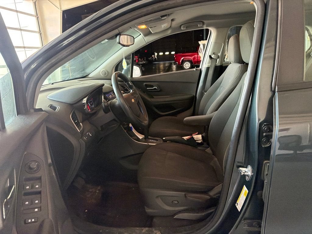 2021 Chevrolet Trax LS