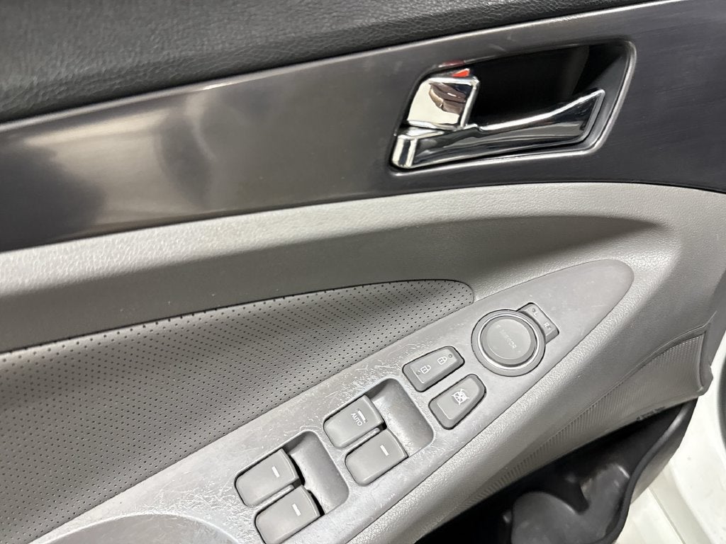 2015 Hyundai Sonata Hybrid Limited