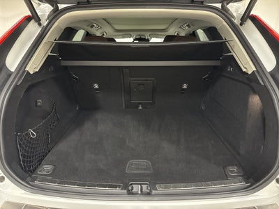 2020 Volvo XC60 Momentum