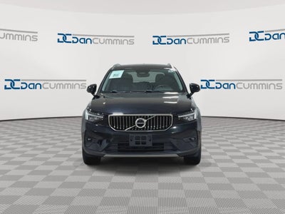 2023 Volvo XC40 Plus Bright Theme