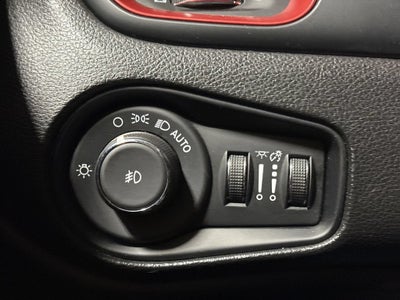 2023 Jeep Renegade Trailhawk