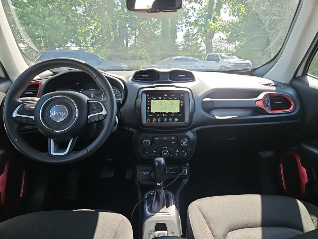 2023 Jeep Renegade Trailhawk